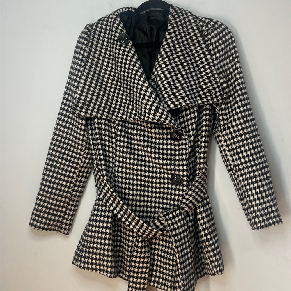 Love Stitch Women's Elegant Black and White Houndstooth Pea Coat Size Small